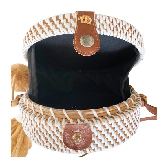 Round White Rattan Crossbody Bag With Triple Pom Charm - Picture 3 of 7